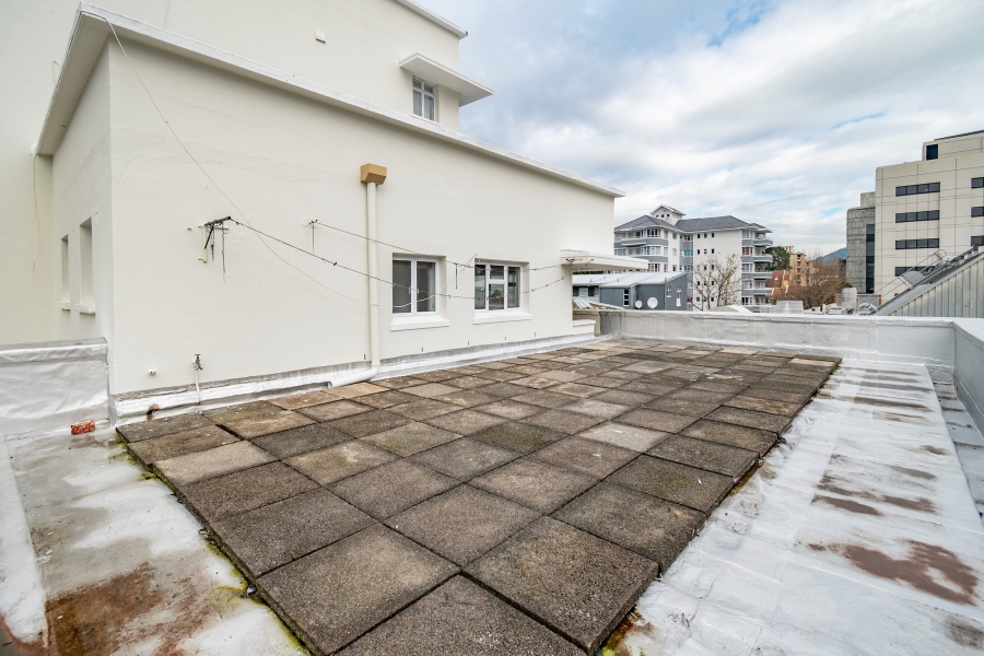 1 Bedroom Property for Sale in Constantia Western Cape